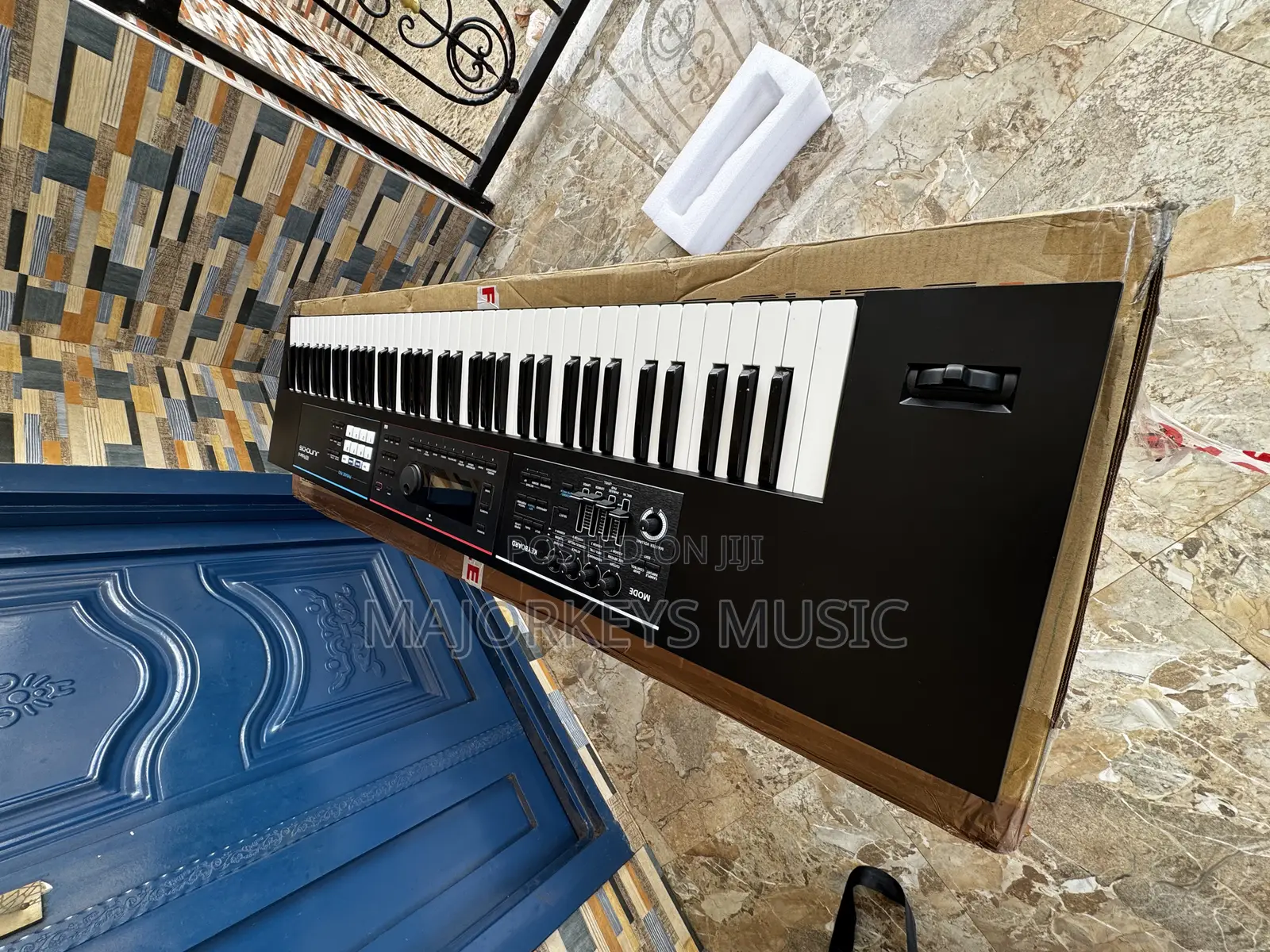 Roland Juno DS76 ( 76 Keys) Keyboard