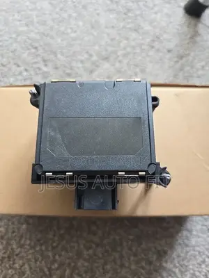 Honda CRV 2017-22 Front Radar Sensor