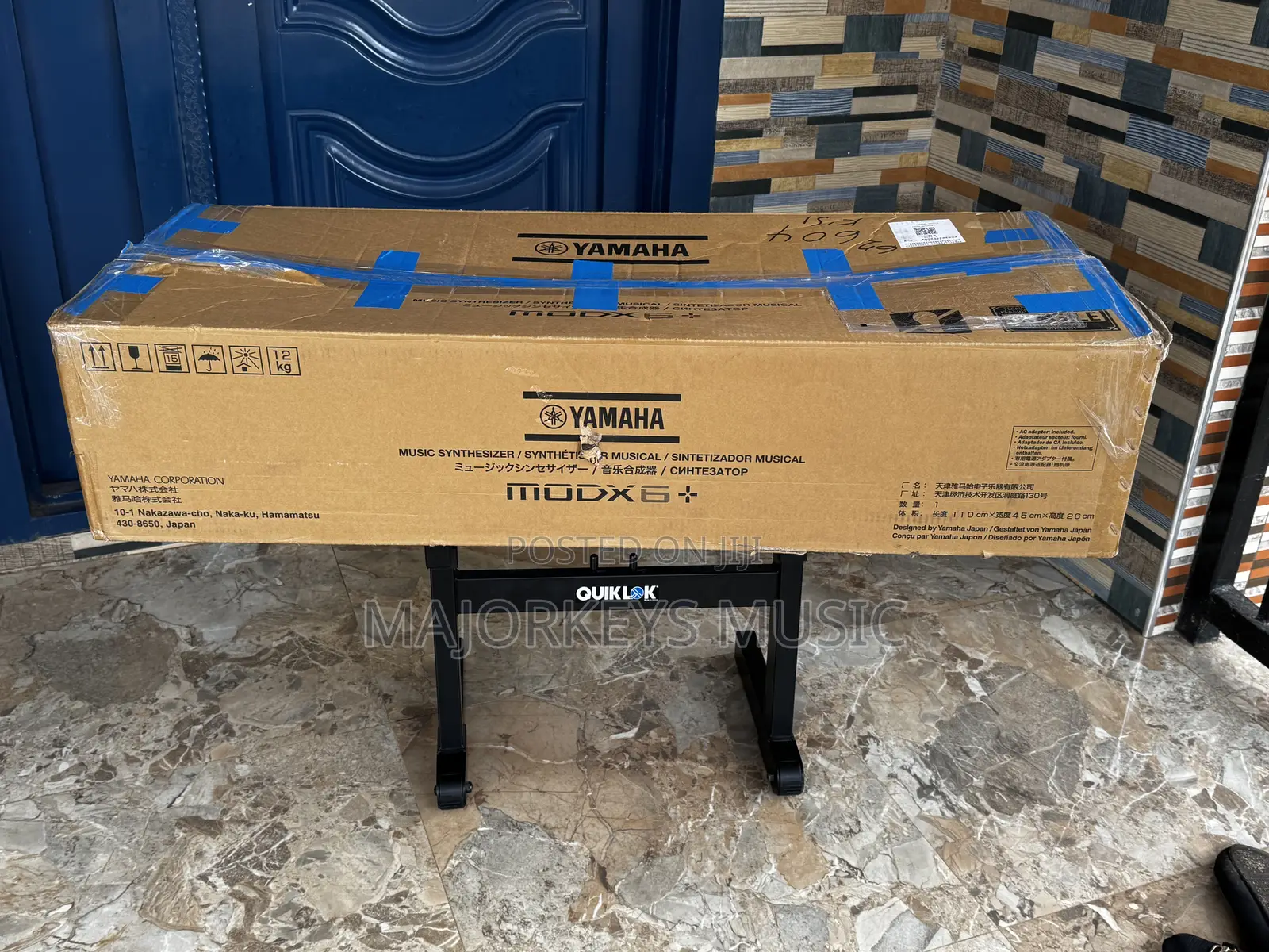 New Yamaha MODX6 Plus (61 Keys)