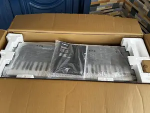 New Yamaha MODX6 Plus (61 Keys)