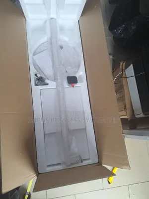 Ubero Movable Android Touchscreen Smart Display
