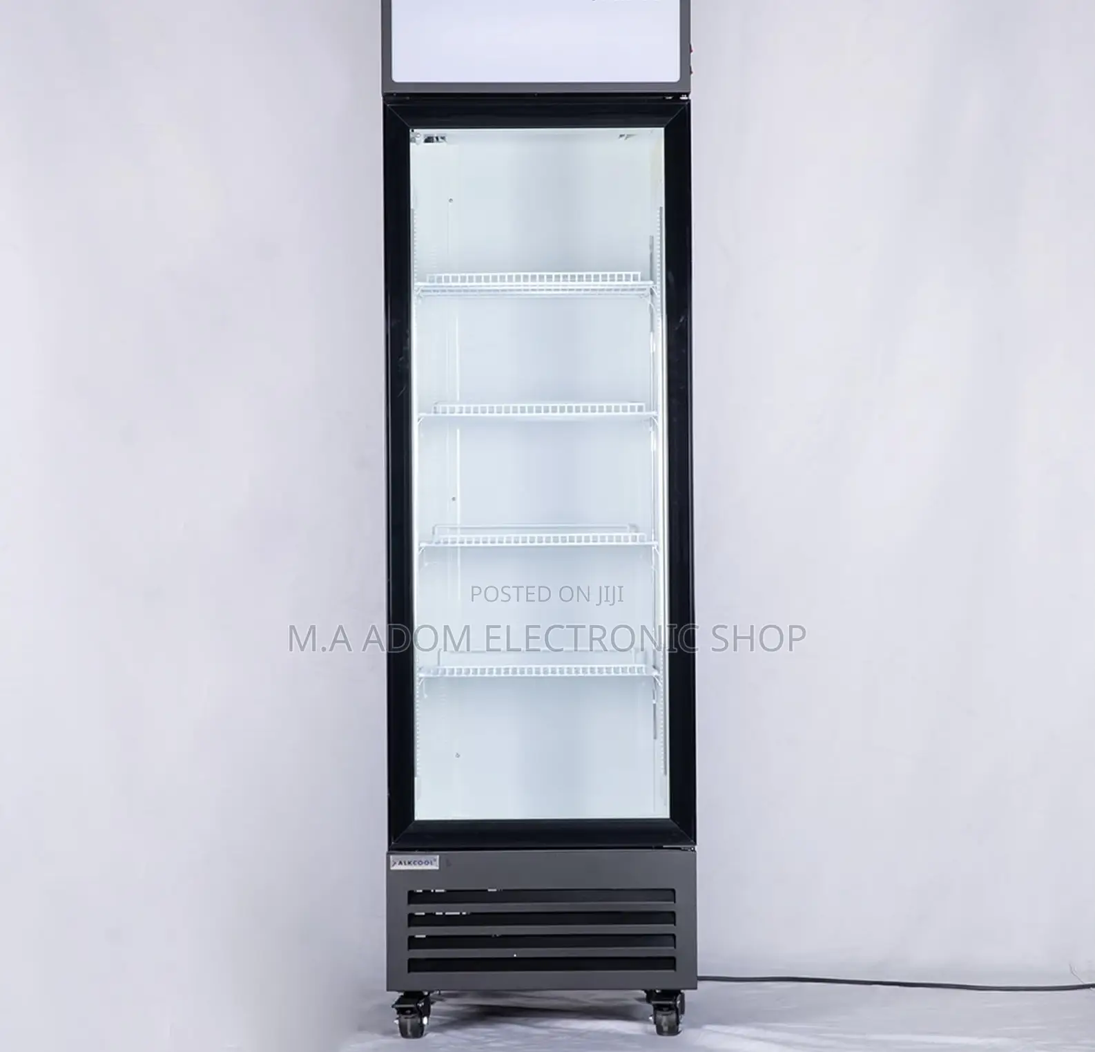 Pearl Showcase 238 Litres Beverage Fridge for Commercial Use