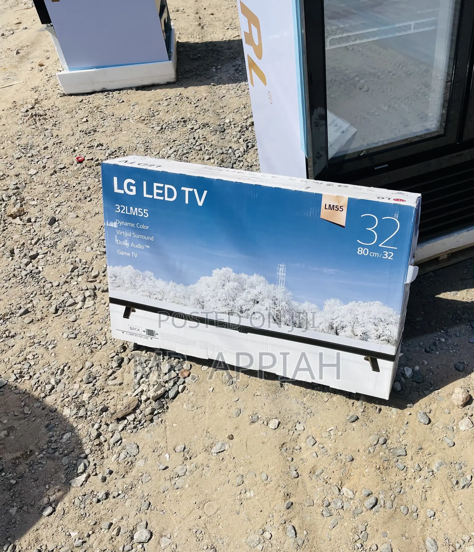 Uniquely Design Lg32lm55 32” HD Satellite Television(Black)