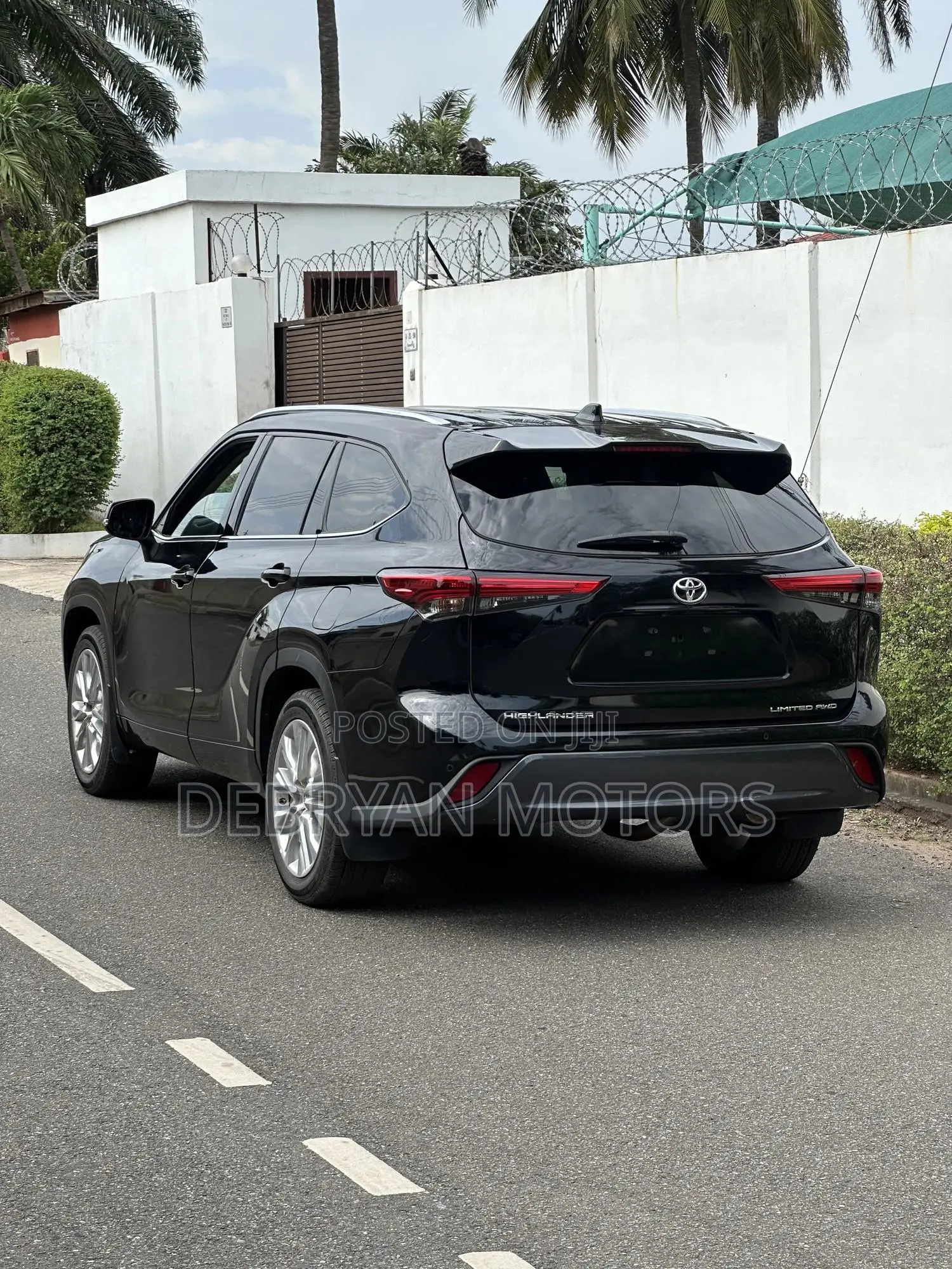 Toyota Highlander Limited AWD 2020 Black