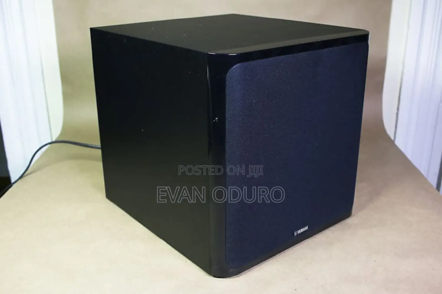 Powerful Yamaha Active Subwoofer Unique Built-in Advanc Tech