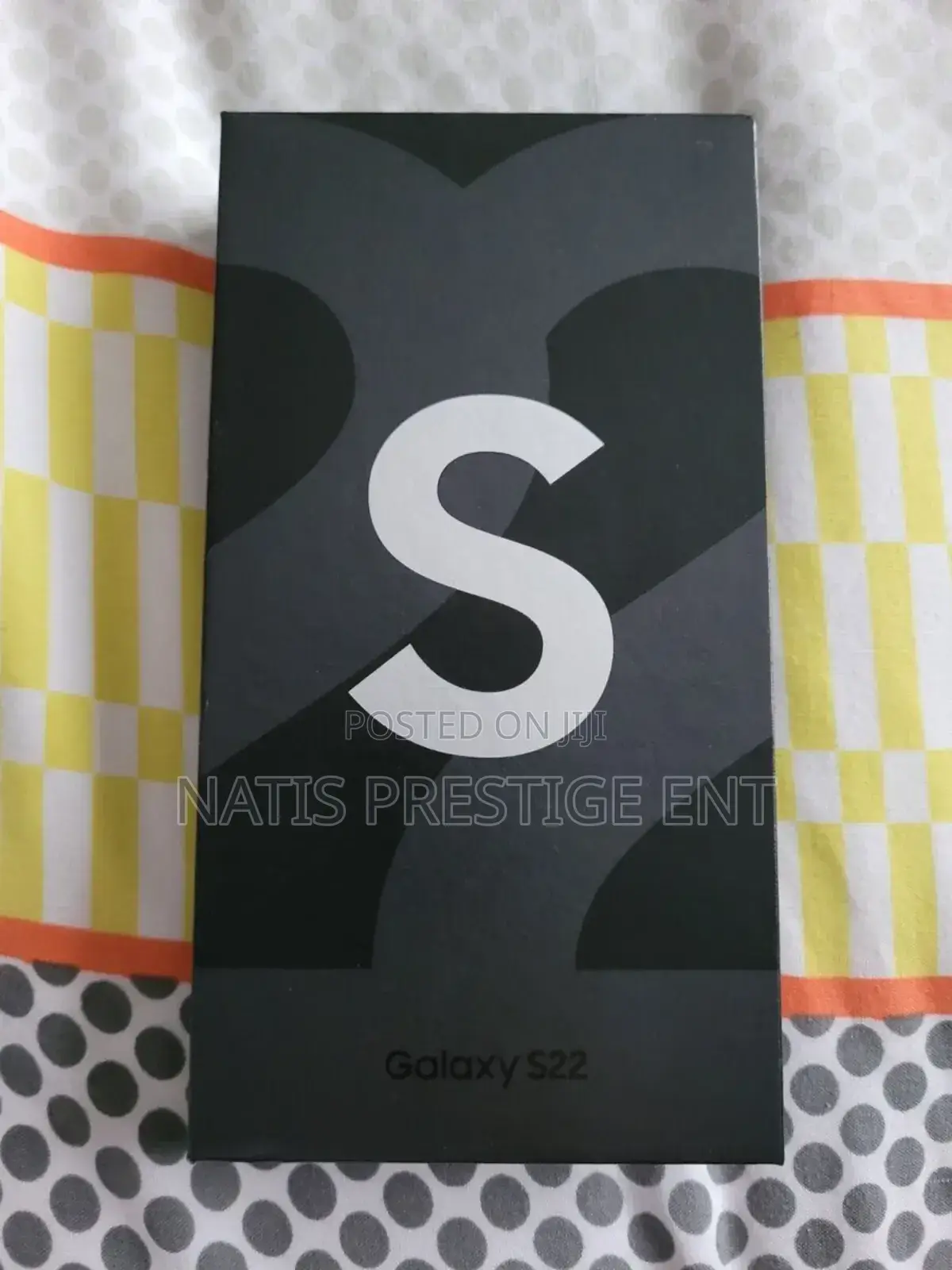 New Samsung Galaxy S22 Ultra 5G 1 TB Black
