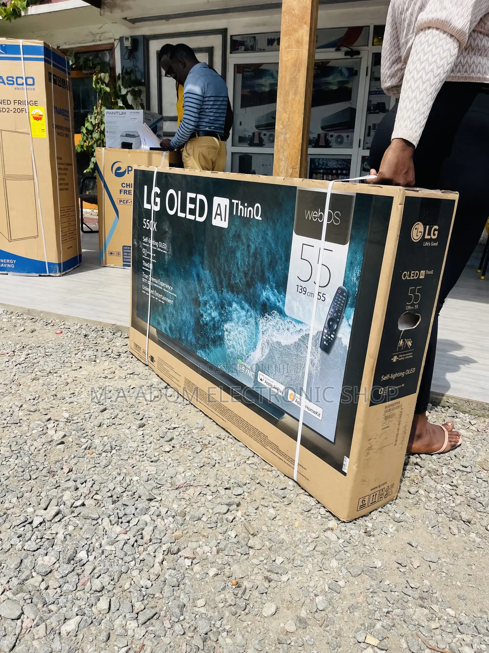 Brand New Lg Oled CX 55” HDR Smart Webos Television.