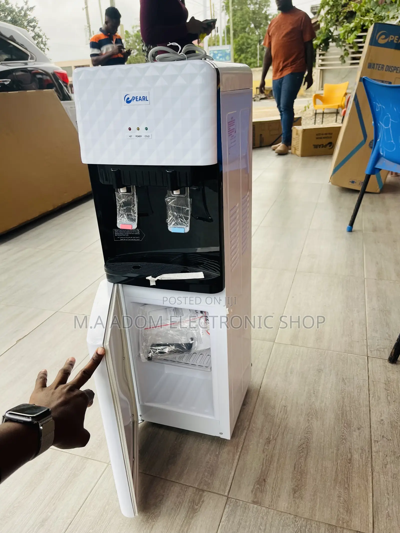 Durable and Affordable Pearl PWD 4024 Water Dispenser.