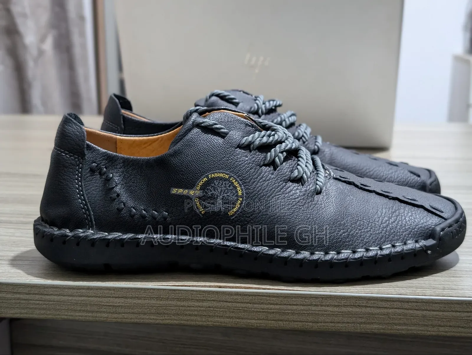 Comfortable Men's Leather Shoes Size 42