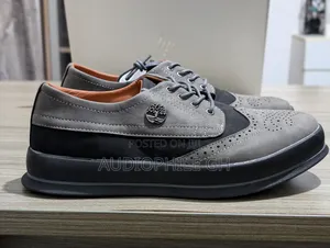 Comfortable Men's Leather Sneakers