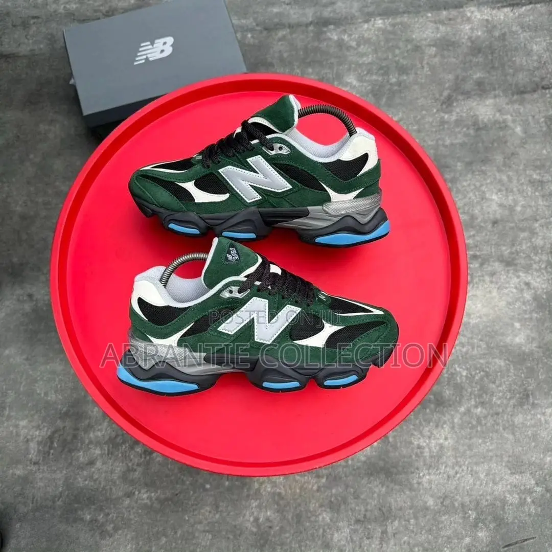 New Balance 9060 Forest Green