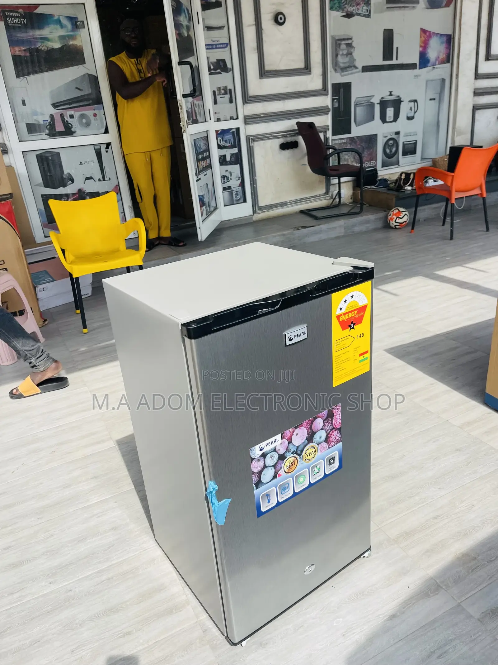 Order Original Pear PF-111 Single Door Table Top Fridge.