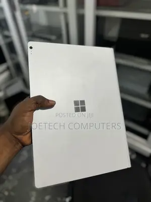 Laptop Microsoft Surface Book 2 8GB Intel Core I5 SSD 256GB