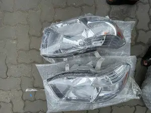 Toyota Highlander 2007,2008,2009,2010 Headlight