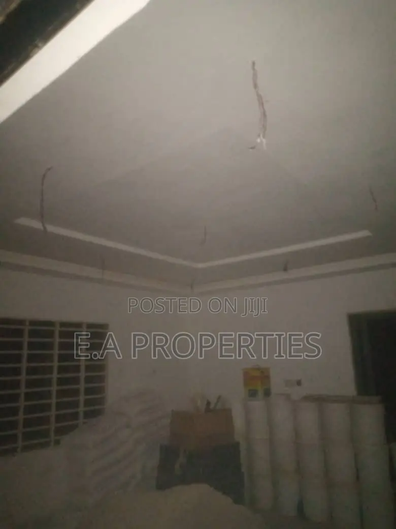 3bdrm House in E A Properties, Malejor for rent