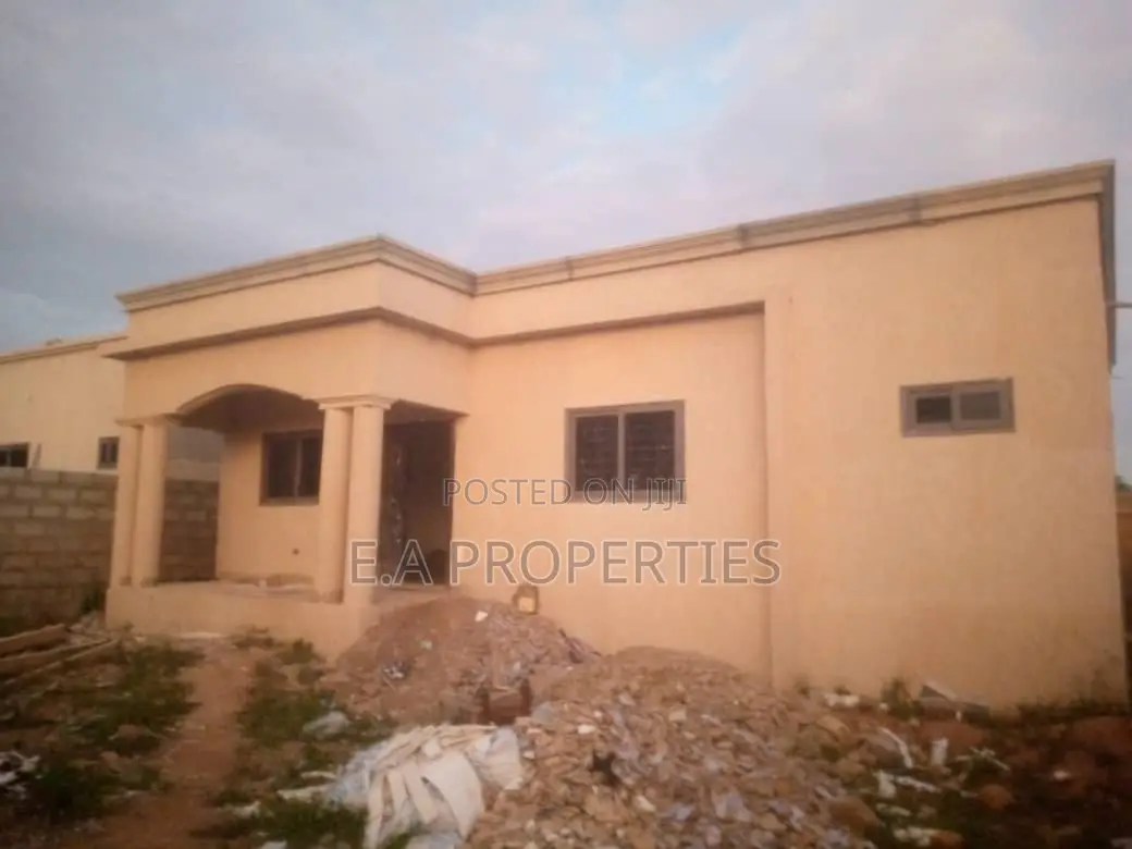 3bdrm House in E A Properties, Malejor for rent