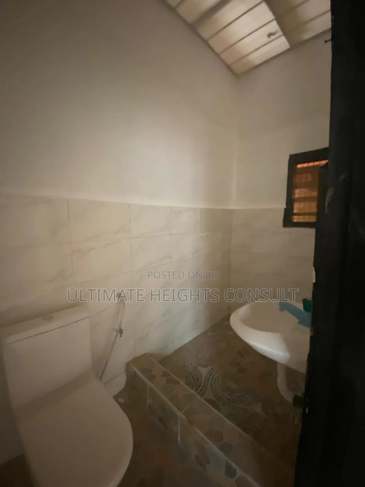 2bdrm Apartment in Official Town for rent