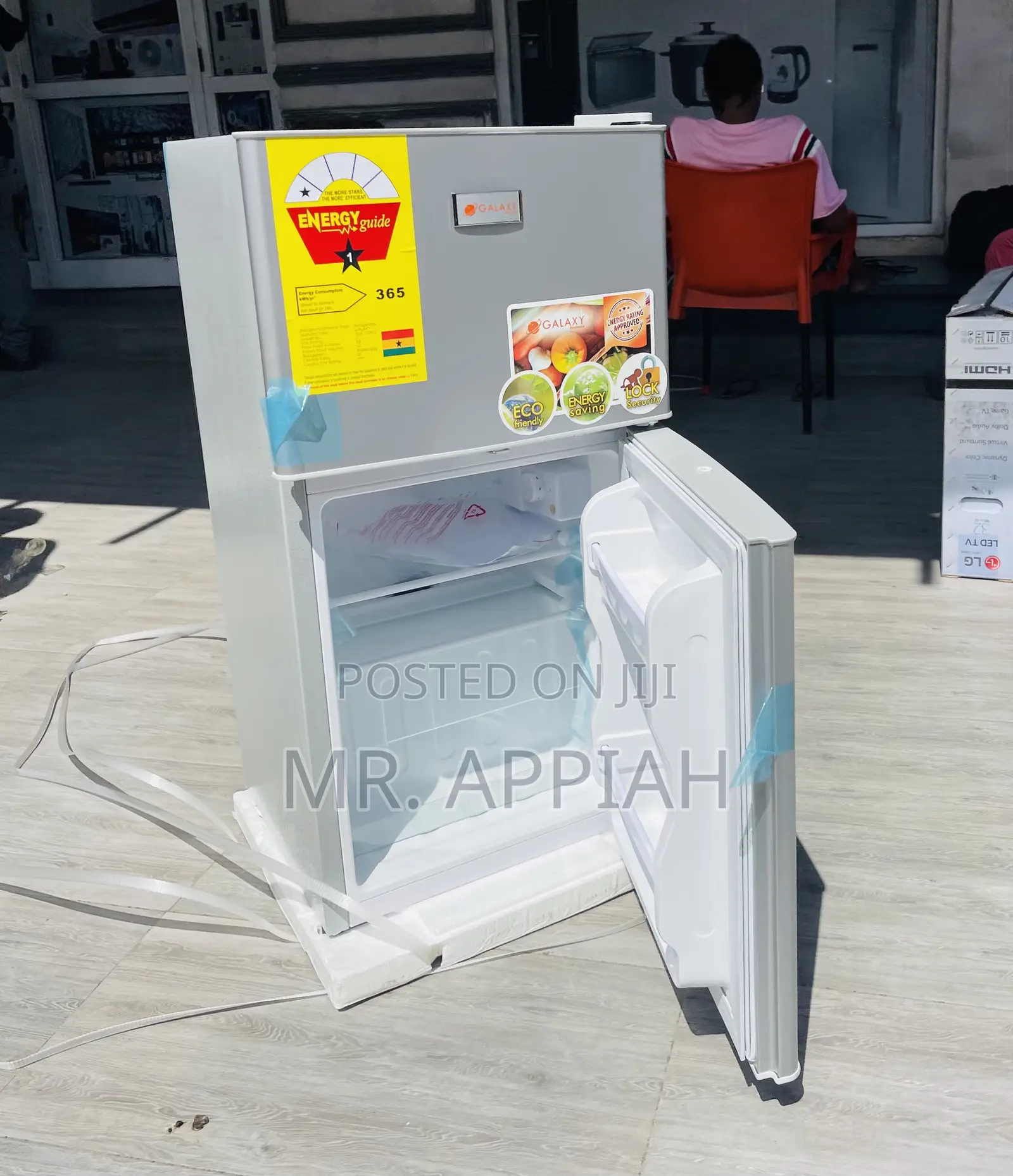 Super Chilling Galaxy Double Door Table Top Fridge 