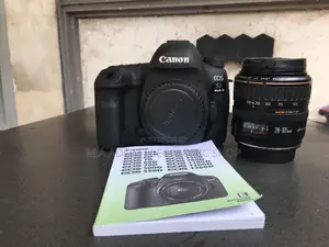 Canon 5d IV CAMERA +Free 28-105 Lens