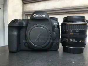 Brand New Canon 5d IV WITH LENS 28-105mm Lens
