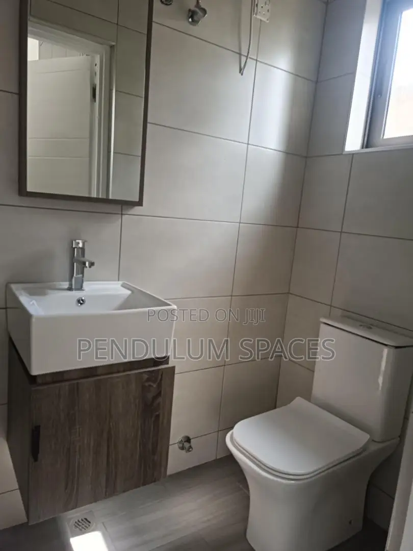 3bdrm Duplex in North Legon for rent in North Legon Houses