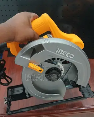 1400 Watts Circular Saw