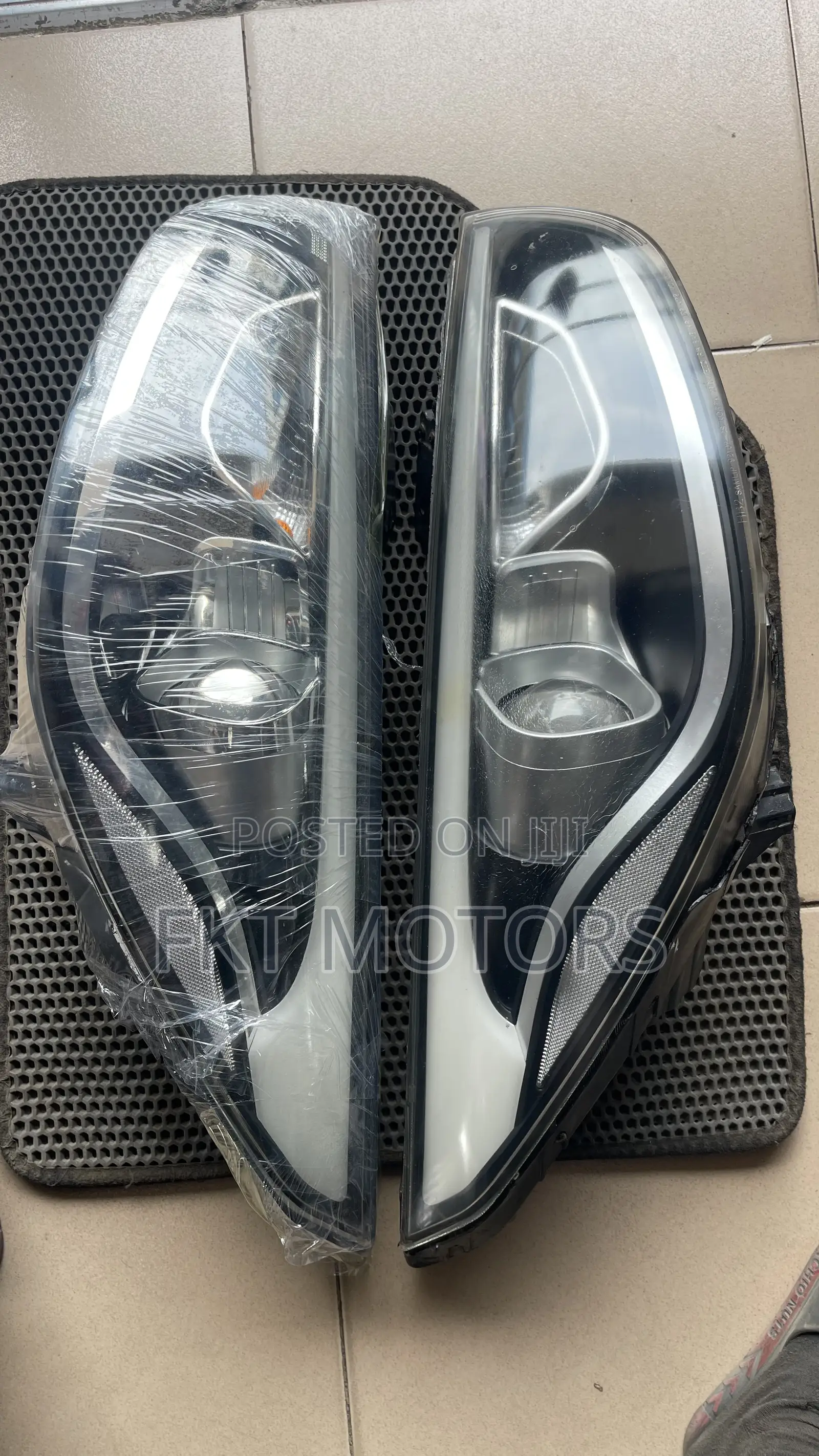 Hyundai Ix35/Tucson SE 2012/13/14/15 Spec Headlight