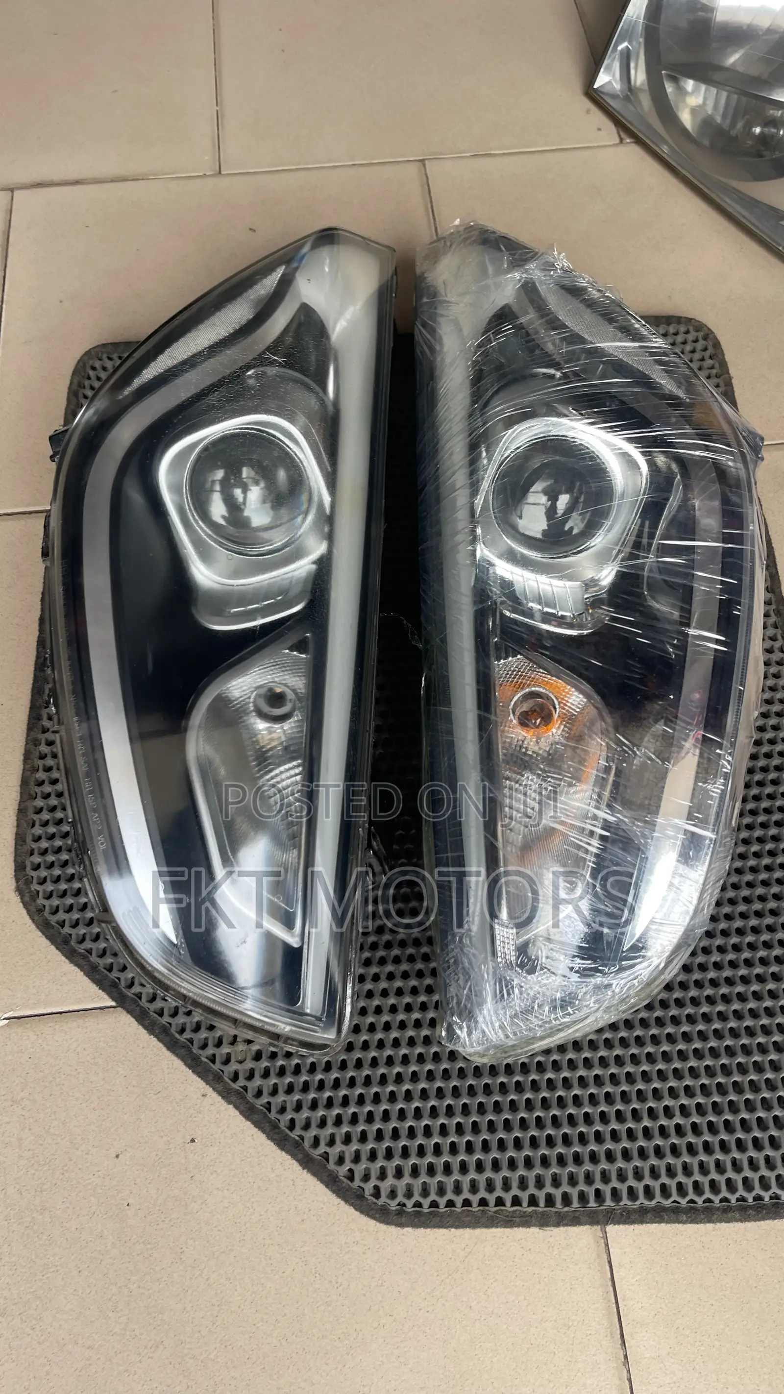 Hyundai Ix35/Tucson SE 2012/13/14/15 Spec Headlight