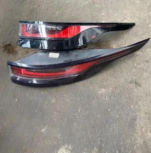 Range Rover Velar 2020 Taillights