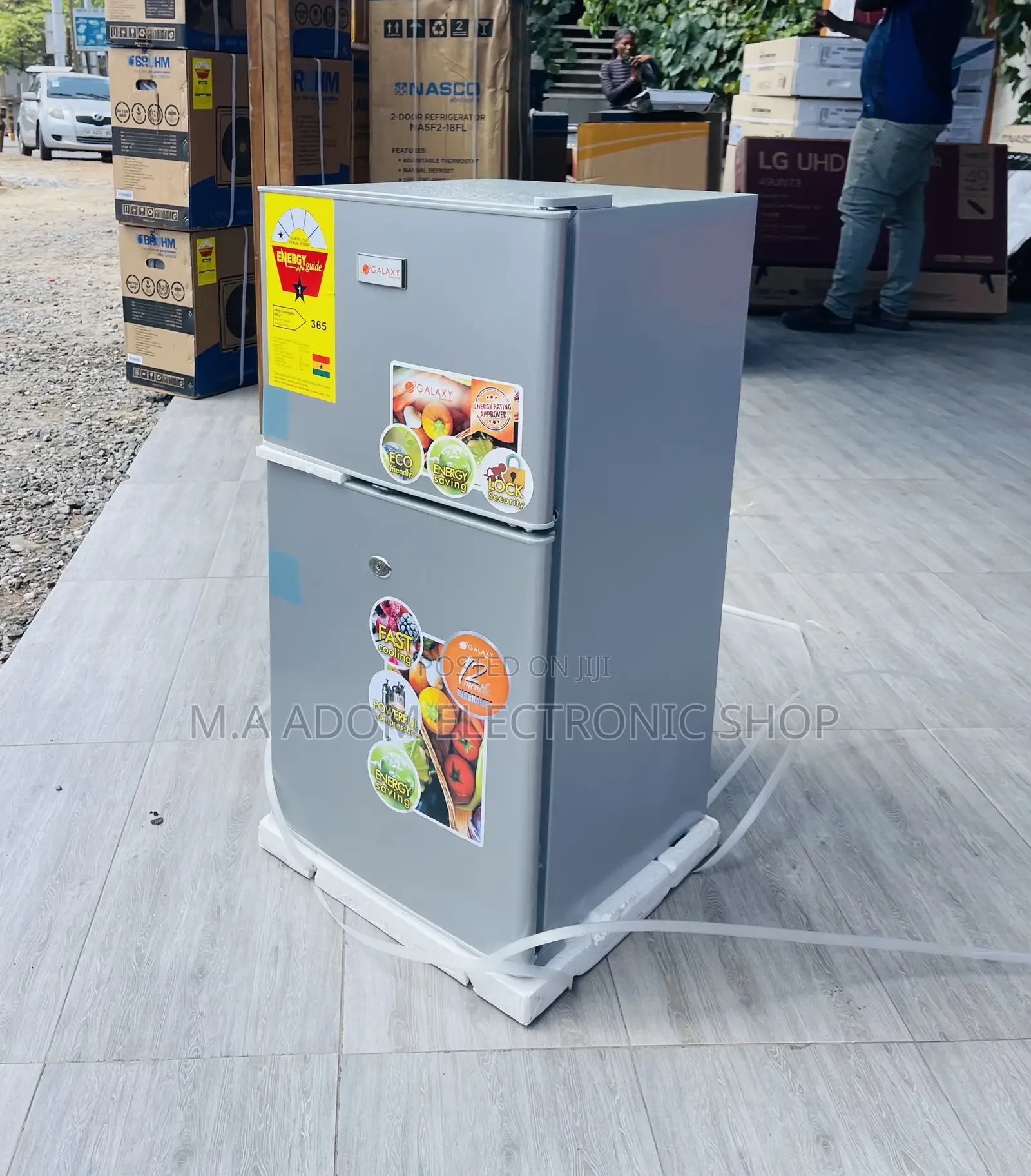 Well Design Galaxy Double Door Table Top Fridge.