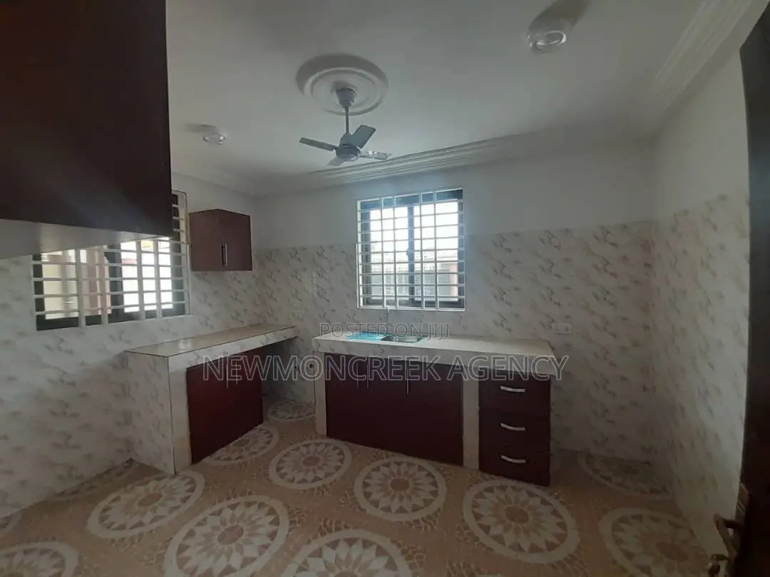 2bdrm Apartment in Oyibi Police Stat, Accra Metropolitan for rent