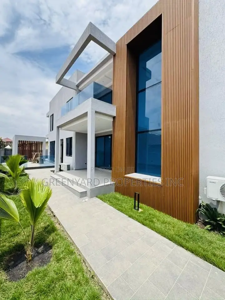 5bdrm Mansion in American House, East Legon for sale