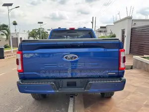 Ford F-150 LARIAT 2022 Blue