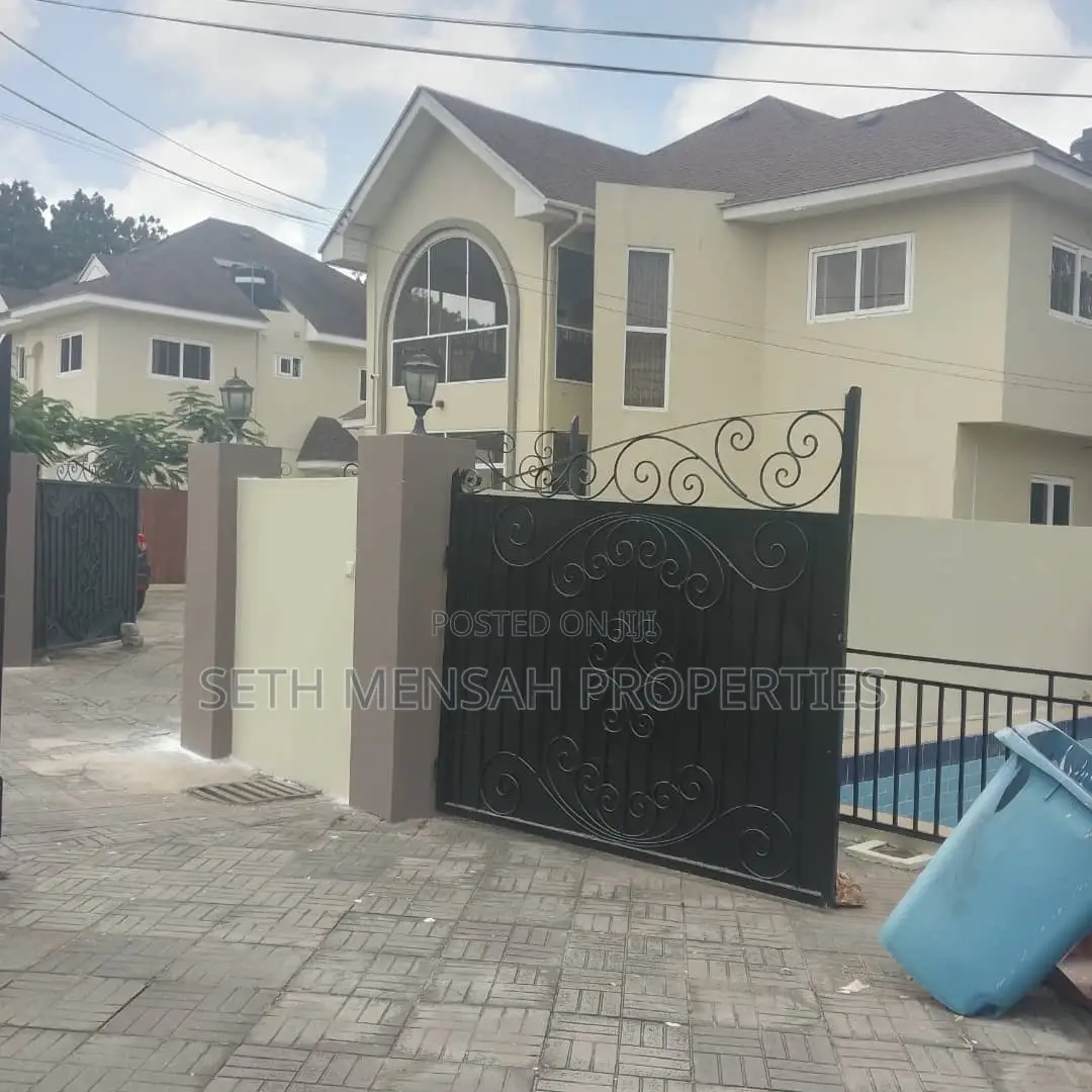 4bdrm House in Skm, Airport Residential Area for rent