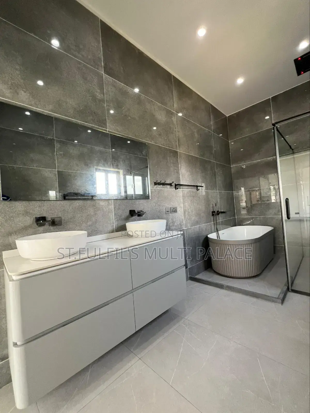 4bdrm House in East Legon for sale