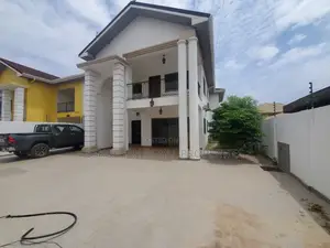 4bdrm House in Trasacco, Adjiriganor for rent
