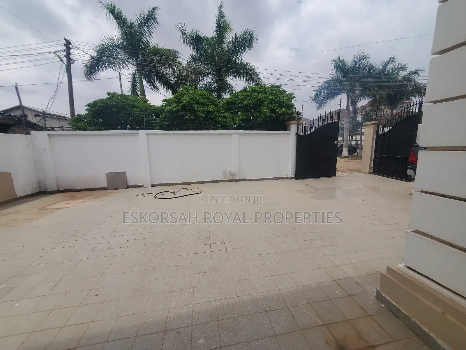 4bdrm House in Trasacco, Adjiriganor for rent