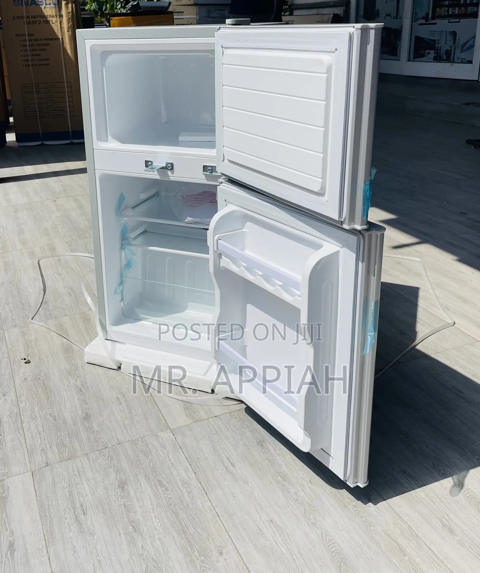 Unique and Affordable Galaxy Top Mount Freezer Fridge.
