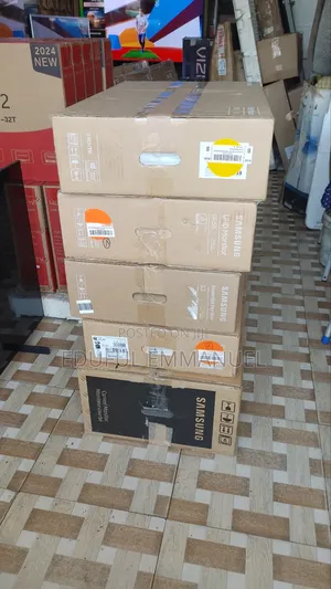 Samsung 28" UHD Business Gaming Monitor IPS HDR