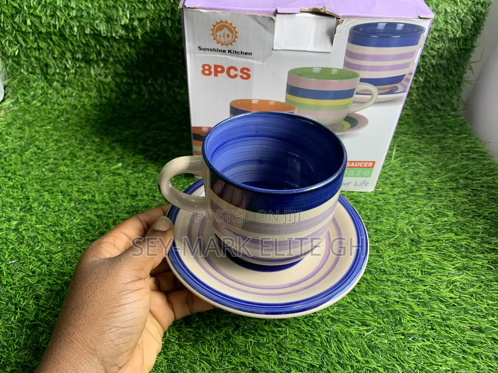 8pcs Elegant Cups and Saucers