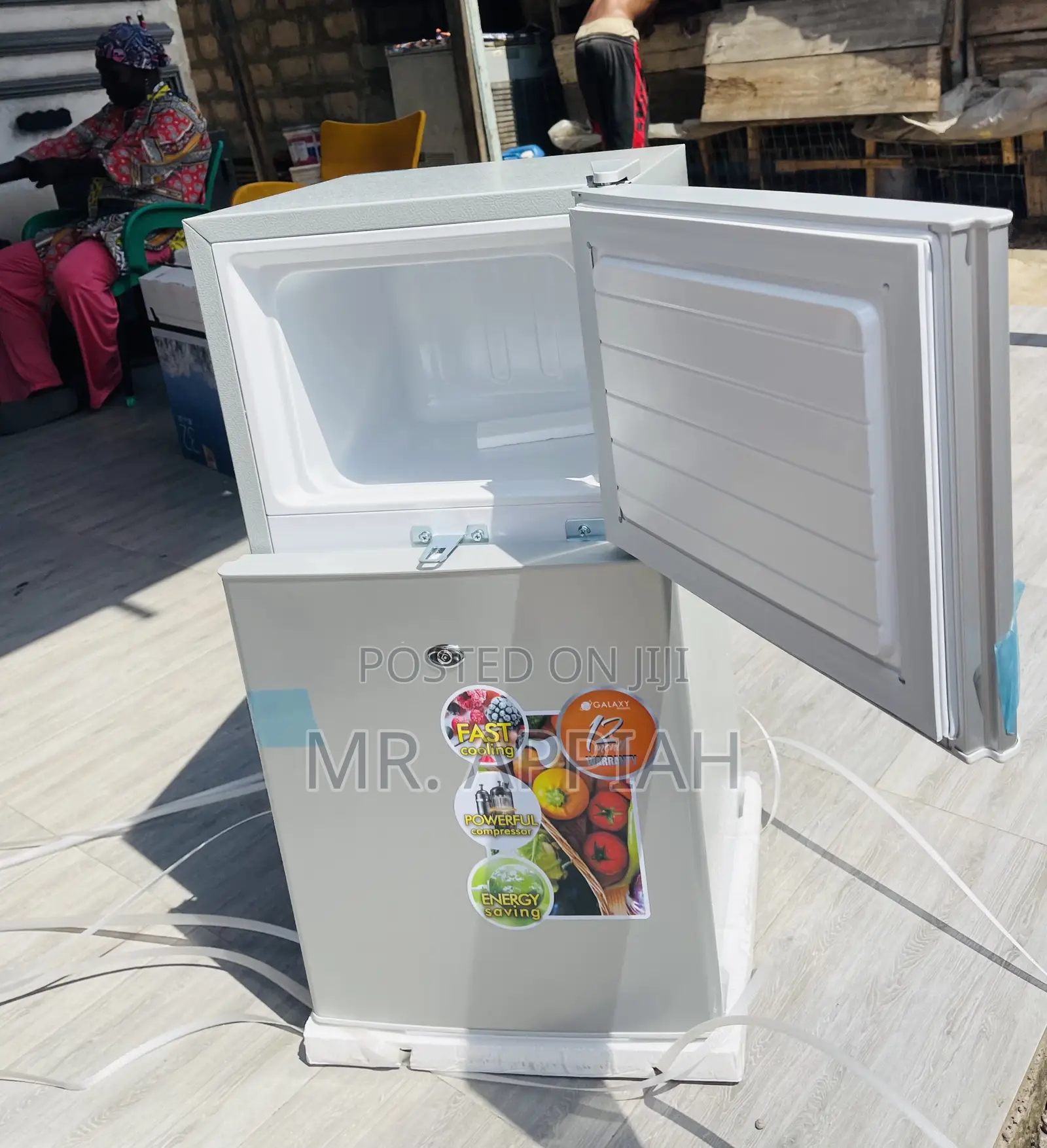 Latest Galaxy Top Freezer Electric Table Top Fridge.