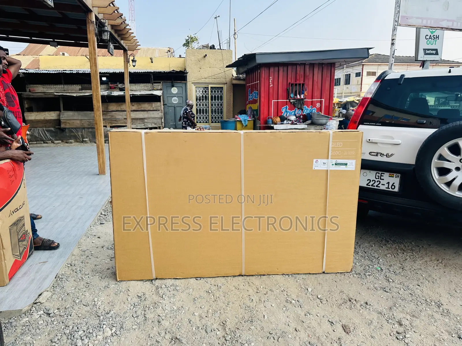 Ultra Modern Thin Display UHD Smart 75”Cu8000