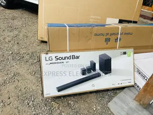 High Res Audio Quality LG SP7R Soundbar With Woofer