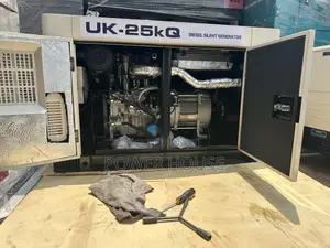 Uk Diesel Silent 25Q Silent Plant Generator Air Cool