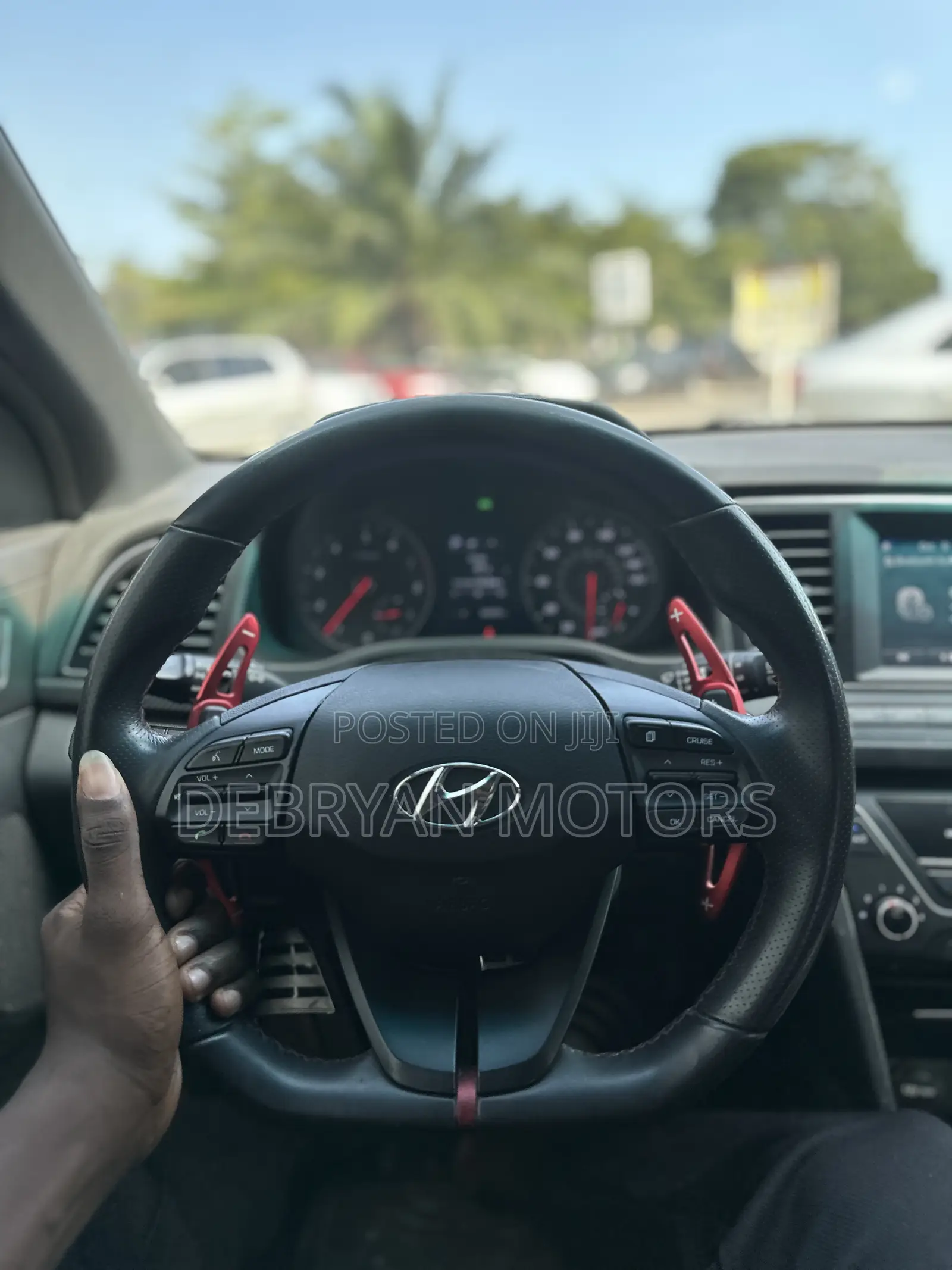Hyundai Elantra 2017 Red