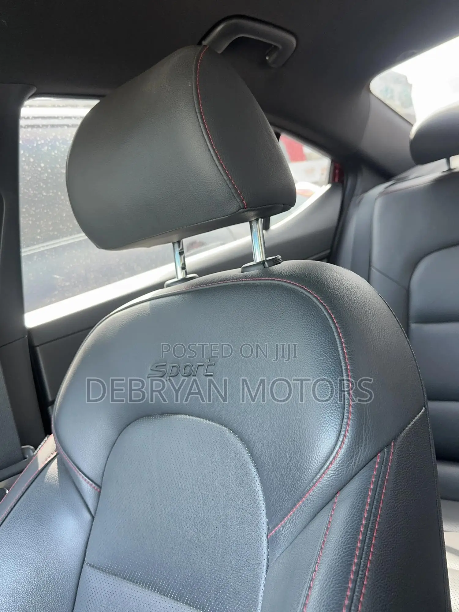 Hyundai Elantra 2017 Red