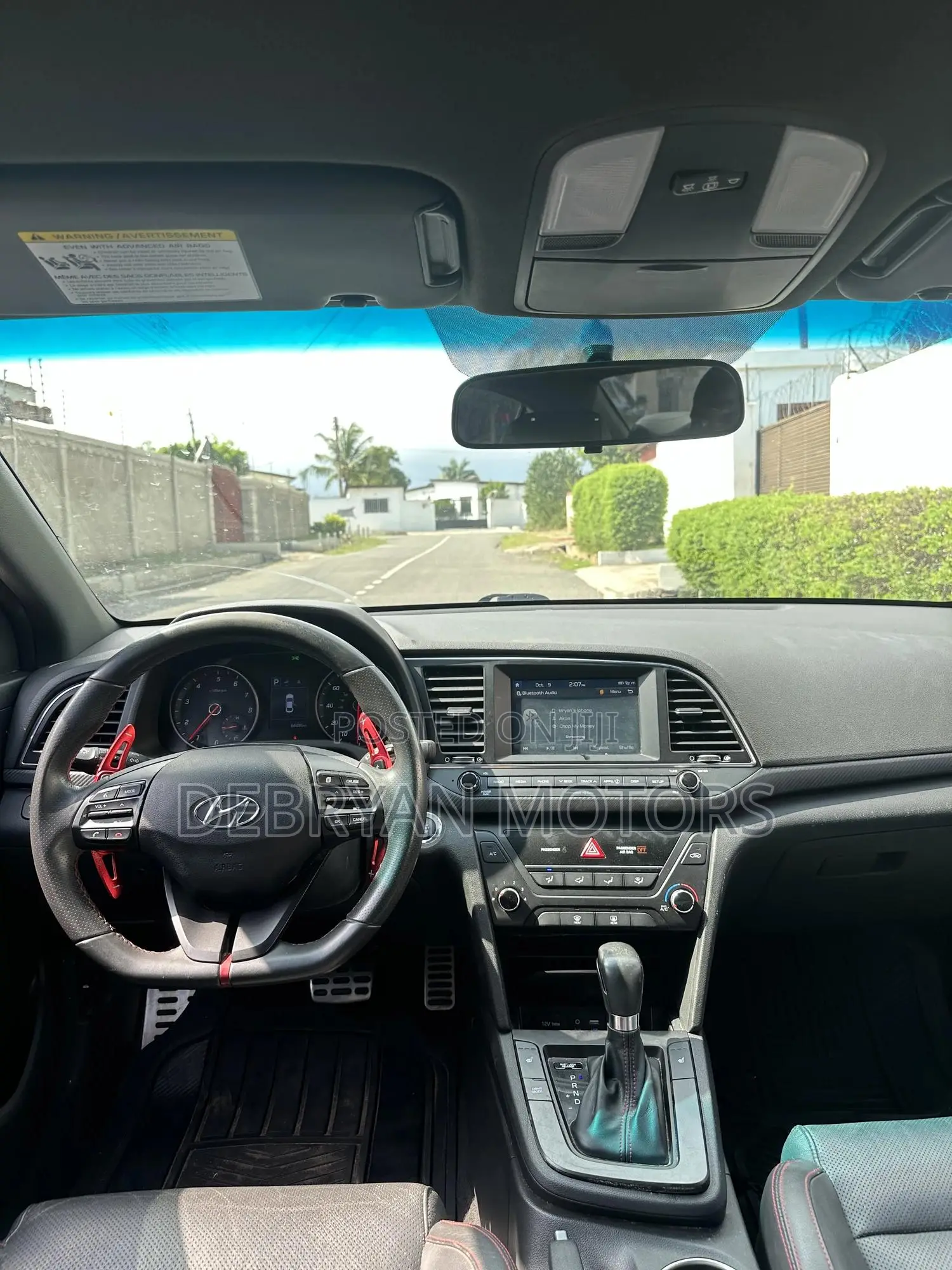 Hyundai Elantra 2017 Red