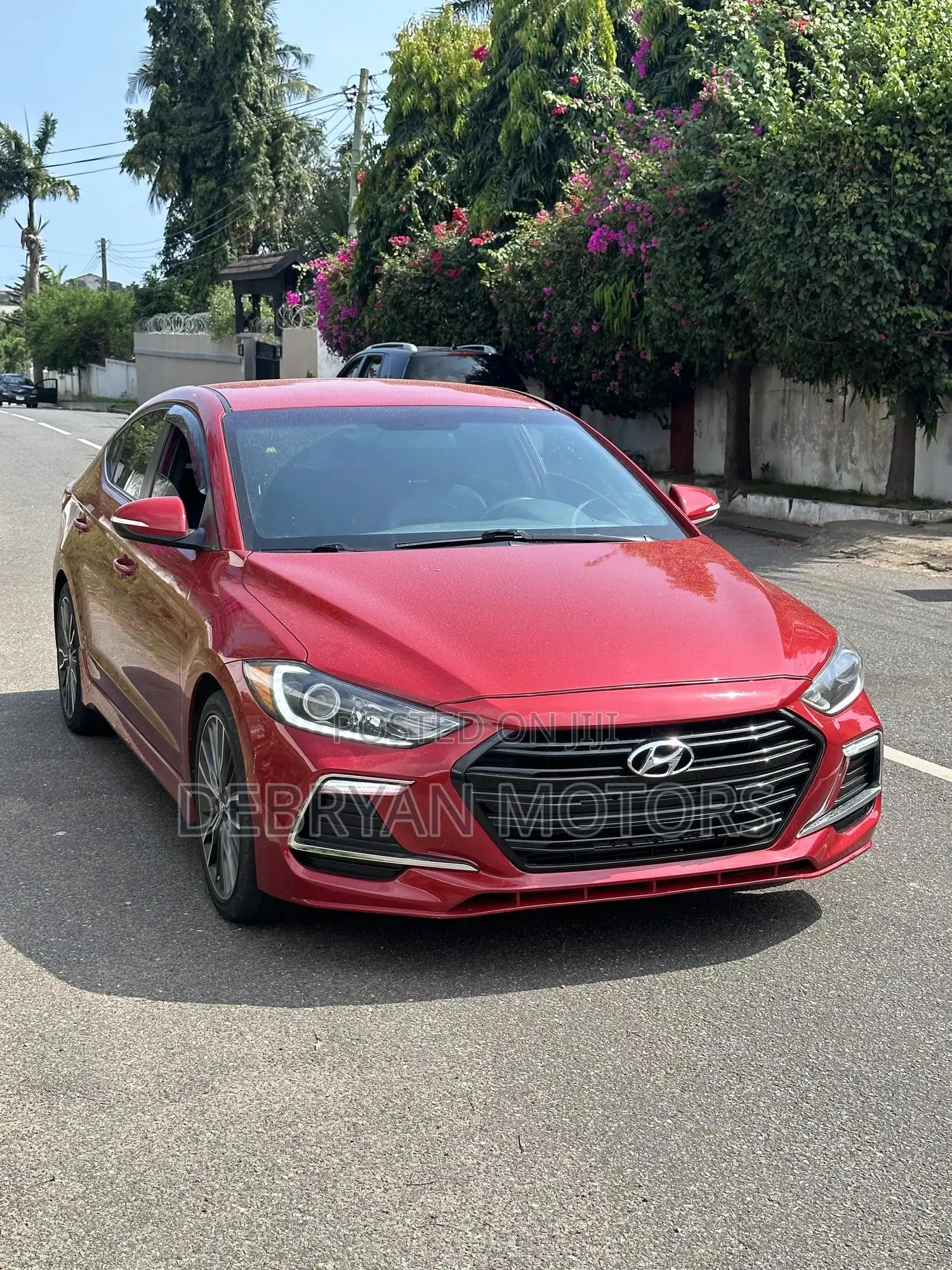 Hyundai Elantra 2017 Red
