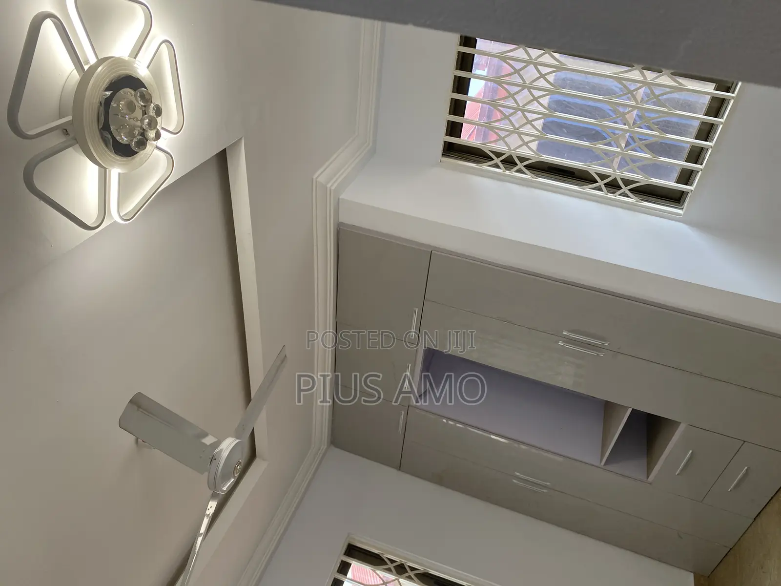 Executive Three Bedrooms Apartments Available for Rent