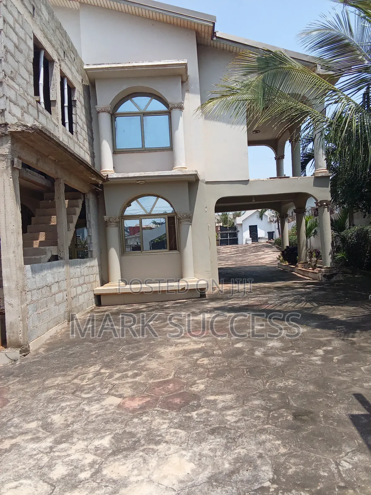 5bdrm House in Bortiano for sale